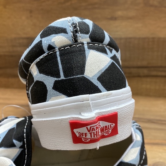 VANS ERA BRAND NEW - Picture 4 of 7
